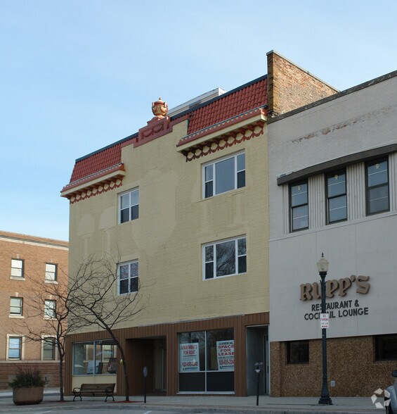 931 N 8th St, Sheboygan, WI for sale - Primary Photo - Image 1 of 1