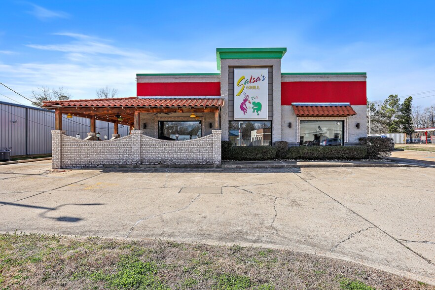 127 S Pearson Rd, Jackson, MS for lease - Primary Photo - Image 1 of 12