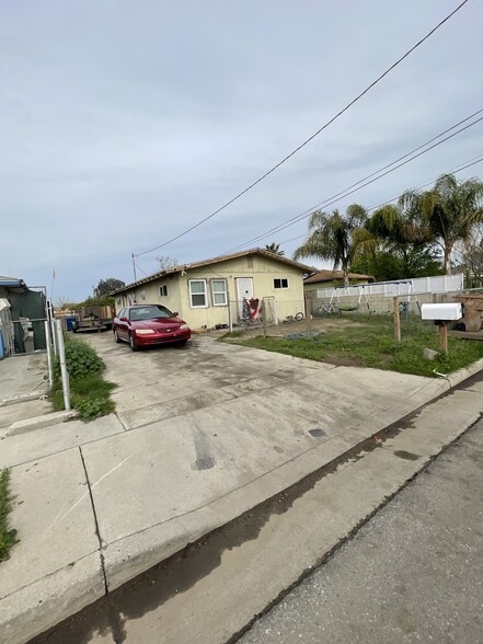 1907 S J St, Bakersfield, CA for sale - Building Photo - Image 1 of 15