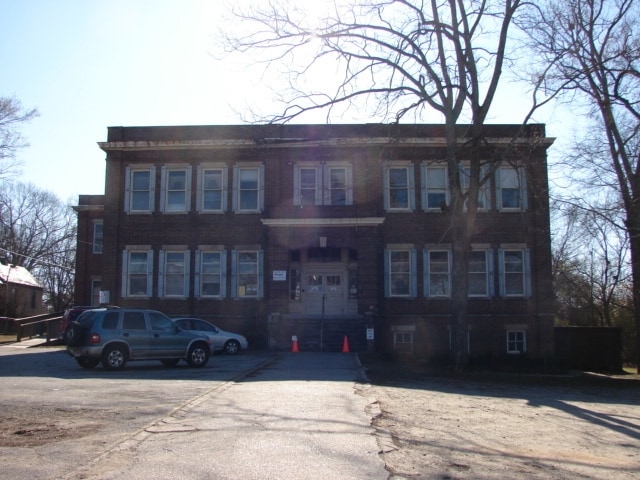 594 Oconee St, Athens, GA for sale Primary Photo- Image 1 of 1