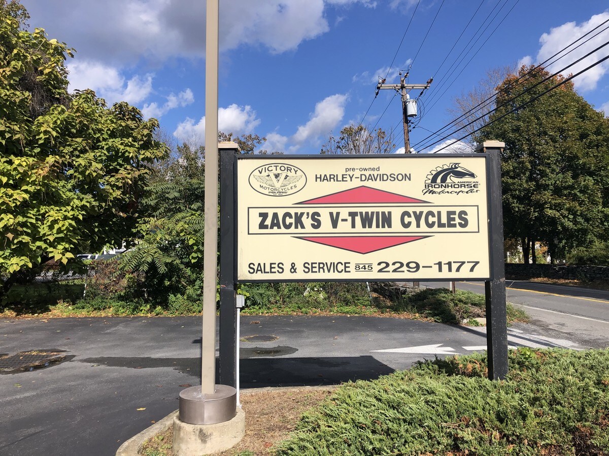 799 Violet Ave, Hyde Park, NY 12538