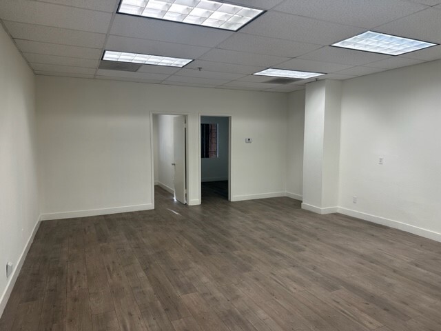 3200 Santa Monica Blvd, Santa Monica, CA for lease Building Photo- Image 1 of 7