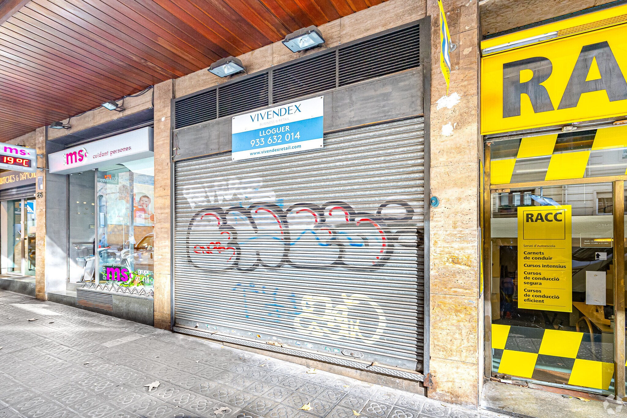 in Barcelona, Barcelona for sale Building Photo- Image 1 of 1