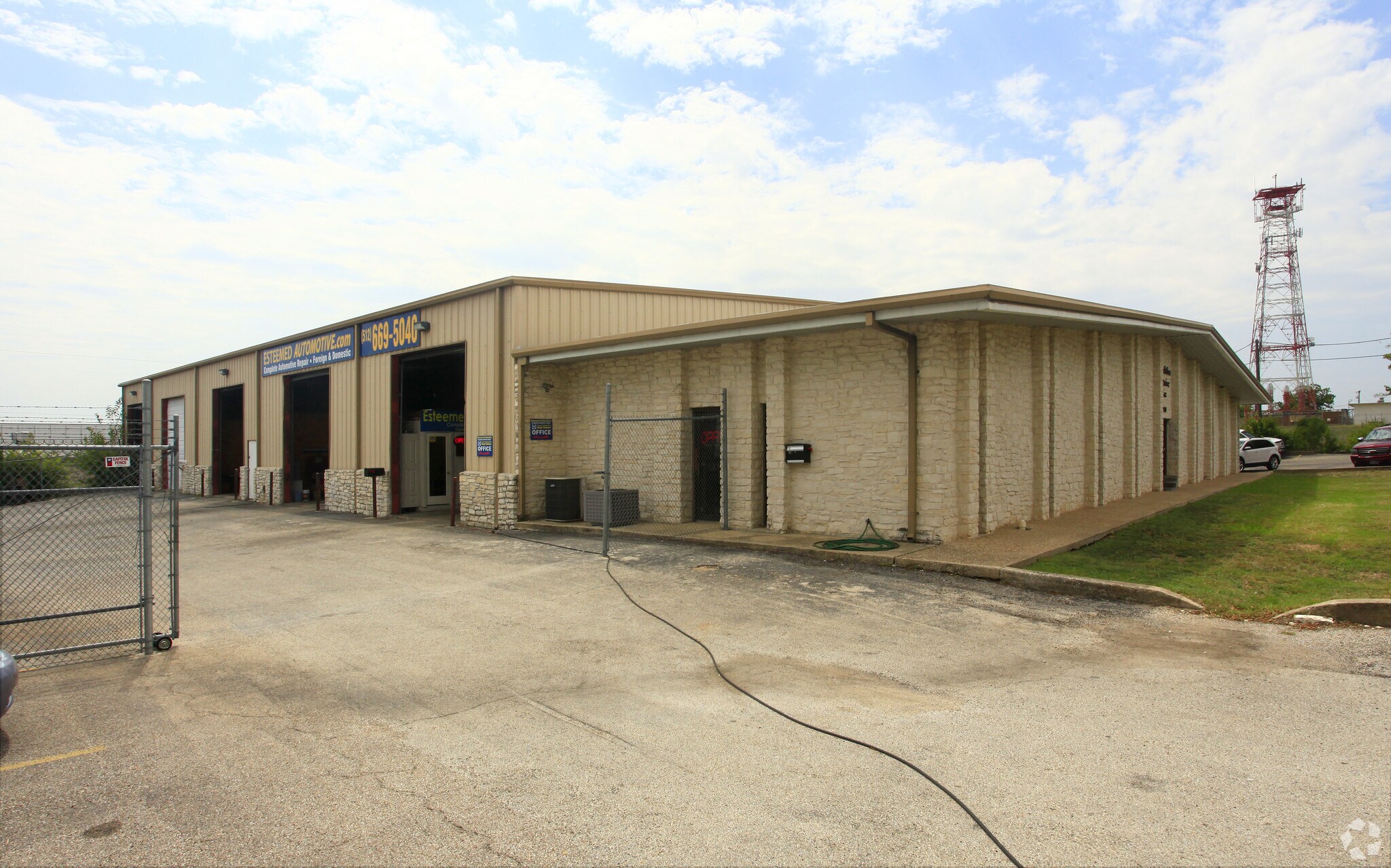 2315 Pecan St W, Pflugerville, TX for sale Primary Photo- Image 1 of 1