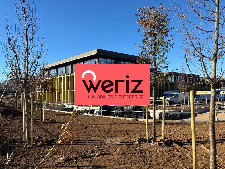 Office in Aix-en-Provence for lease - Building Photo - Image 3 of 10