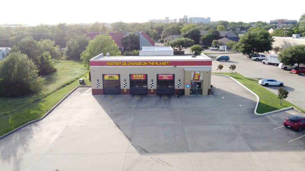 1621 Briarcrest Dr, Bryan, TX for sale - Primary Photo - Image 1 of 1