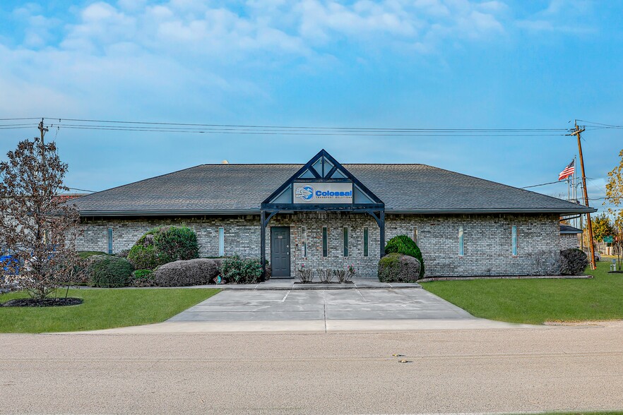 24707 W Hardy Rd, Spring, TX for sale - Building Photo - Image 1 of 48