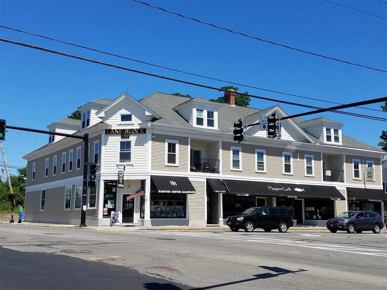 2-12 High St, Hampton, NH for lease - Building Photo - Image 1 of 2