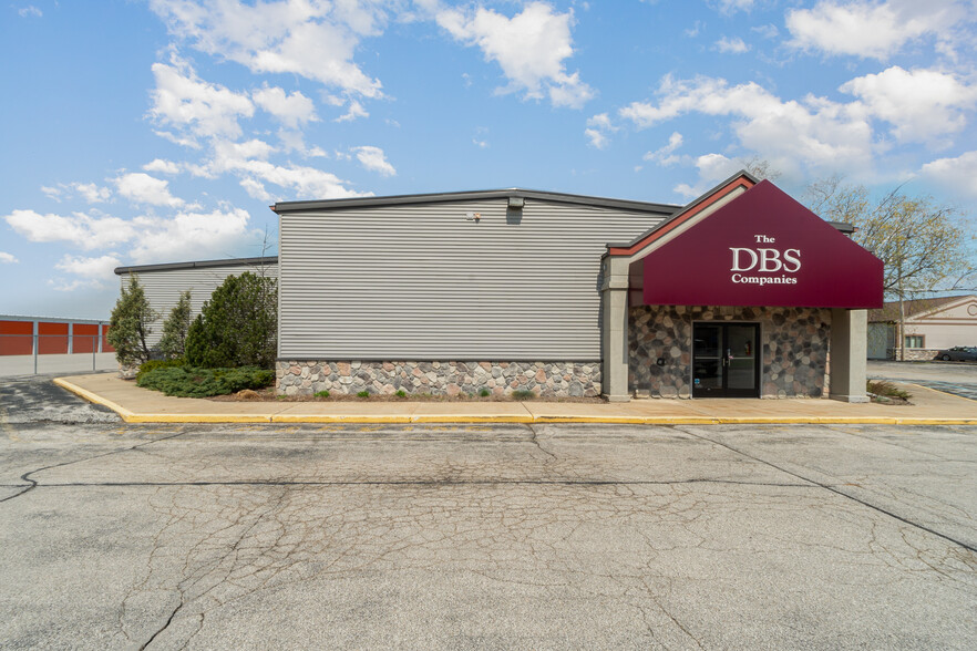 6006 Westside Saginaw Rd, Bay City, MI for sale - Building Photo - Image 2 of 31