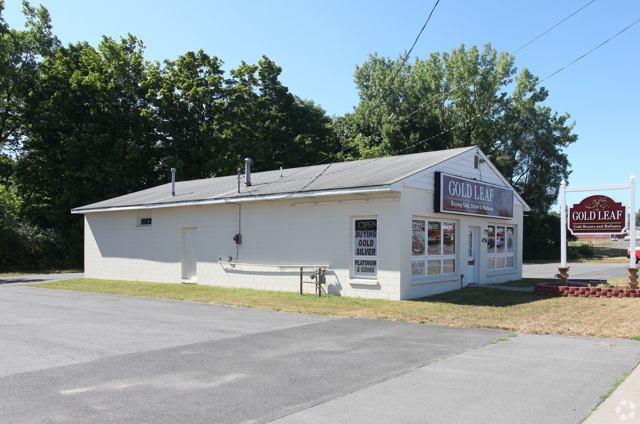 4776 Commercial Dr, New Hartford, NY for sale Primary Photo- Image 1 of 1
