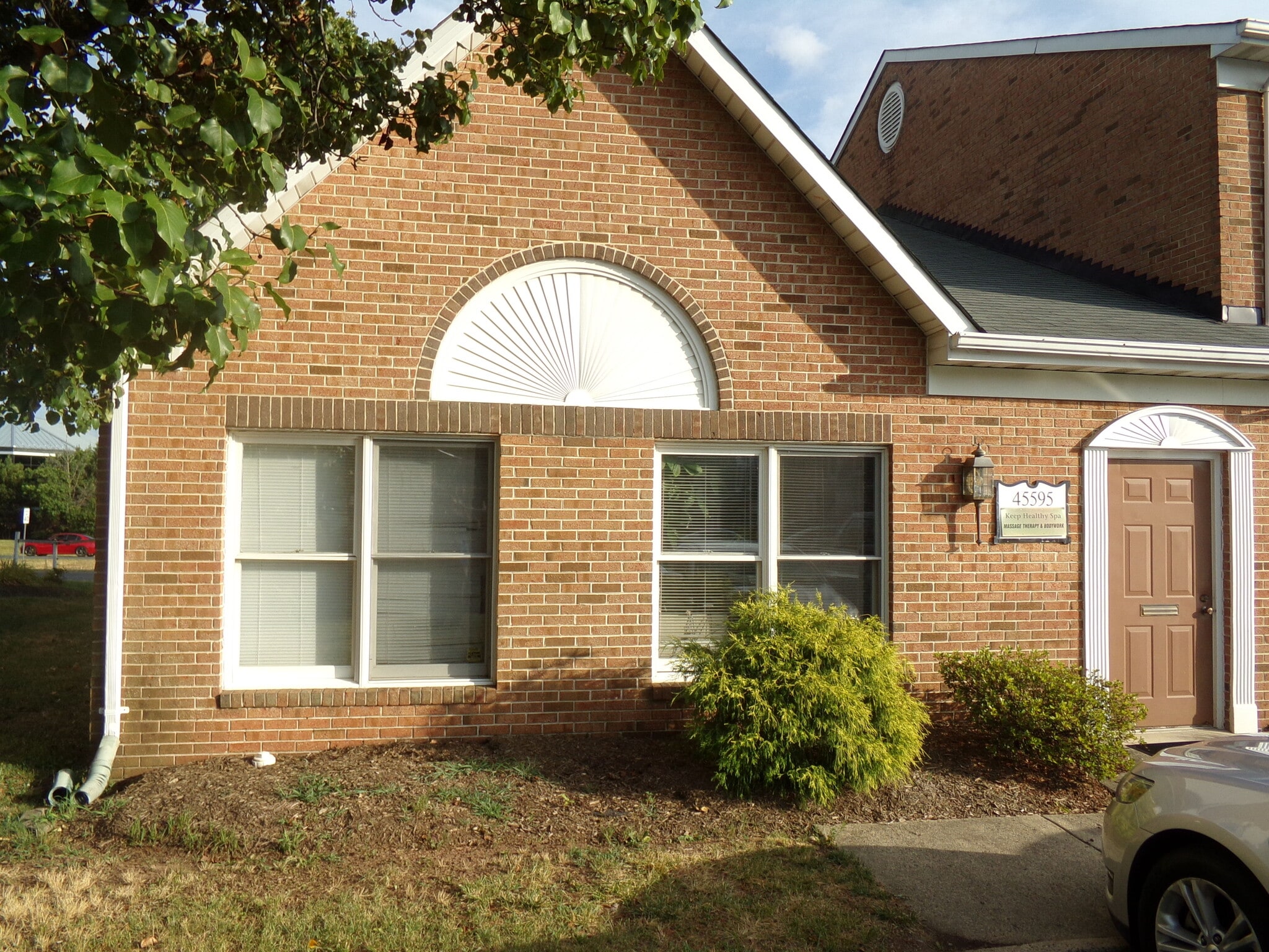 Office in Sterling, VA for sale Building Photo- Image 1 of 1