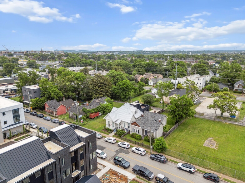 1120 3rd Ave S, Nashville, TN for sale - Aerial - Image 3 of 36
