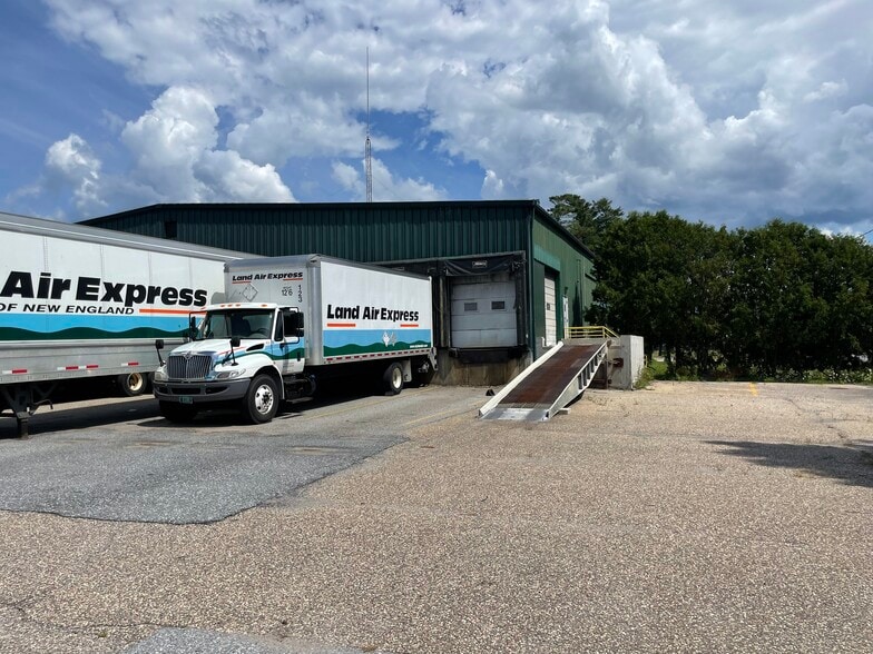 59 Avenue C, Williston, VT for sale - Building Photo - Image 2 of 9