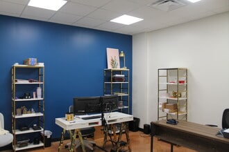401 S Jim Wright Fwy, Fort Worth, TX for lease Interior Photo- Image 2 of 4