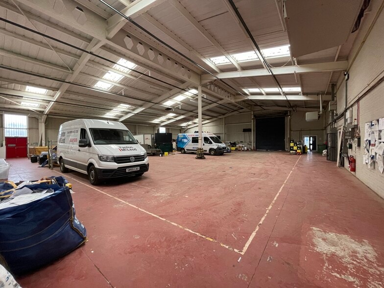 Tweedbank Dr, Galashiels for lease - Building Photo - Image 3 of 4