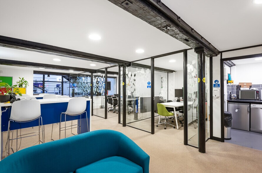 The Green, West Drayton for lease - Building Photo - Image 3 of 14