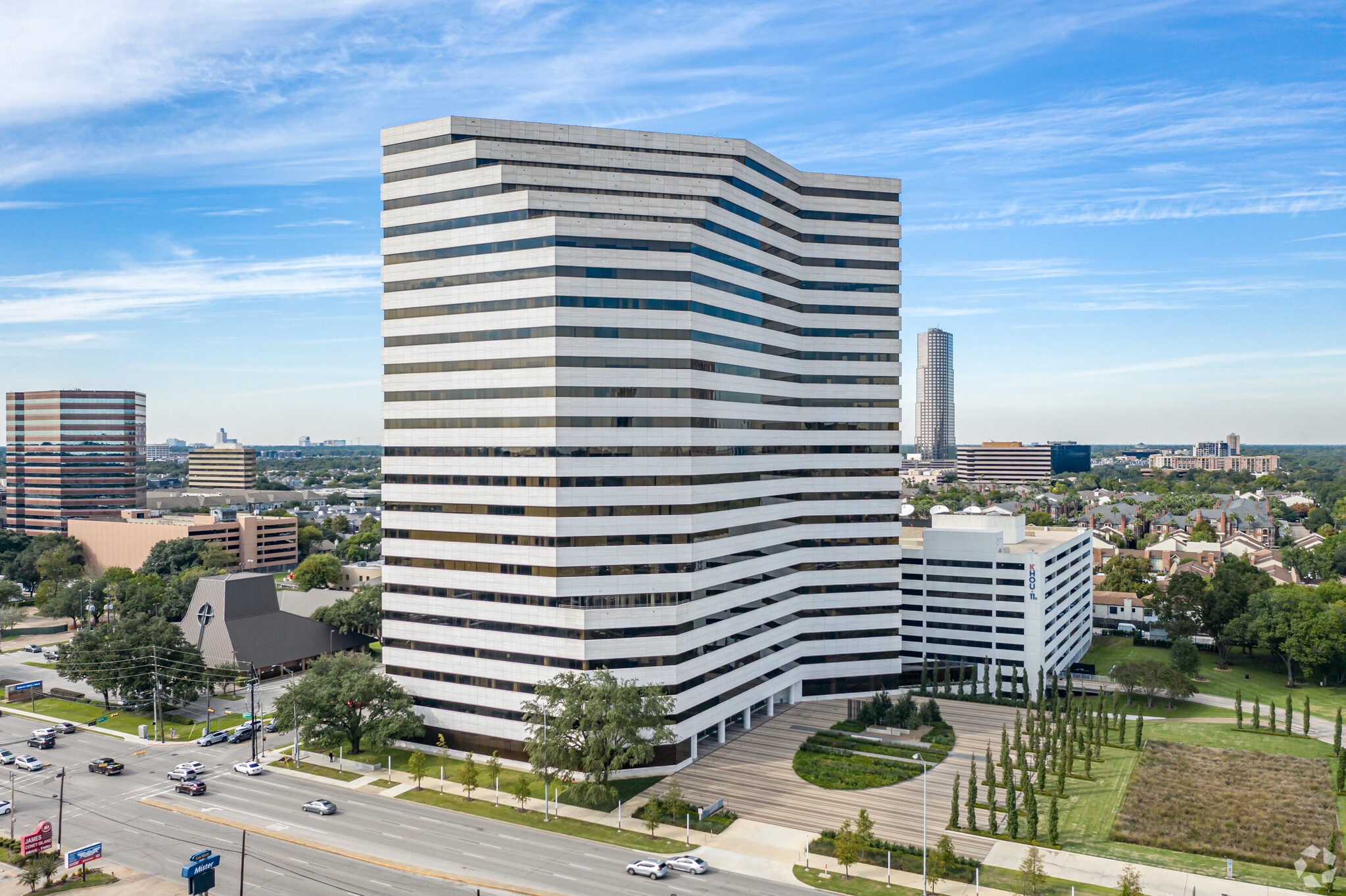 5718 Westheimer Rd, Houston, TX for lease Building Photo- Image 1 of 23