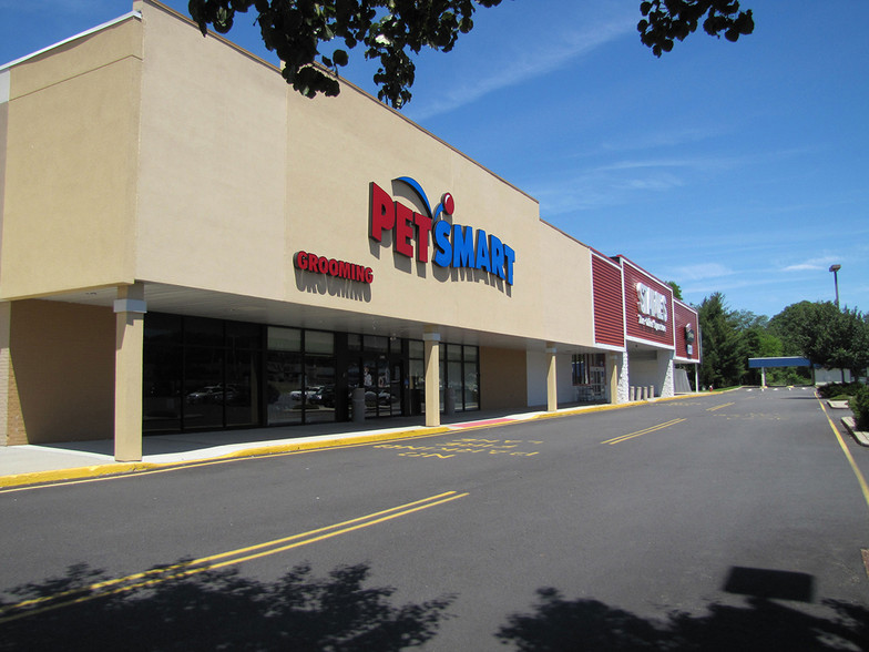 4502-4594 US Highway 9, Howell, NJ for lease - Building Photo - Image 3 of 7