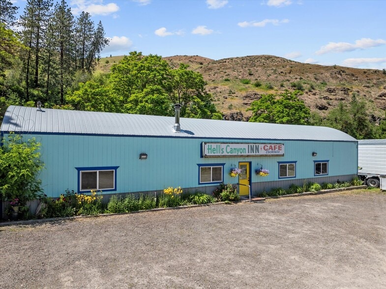 53943 Highway 86, Halfway, OR for sale - Building Photo - Image 3 of 57