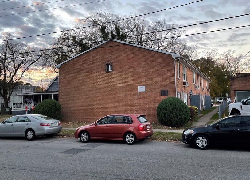 9511 1st View St, Norfolk, VA 23503