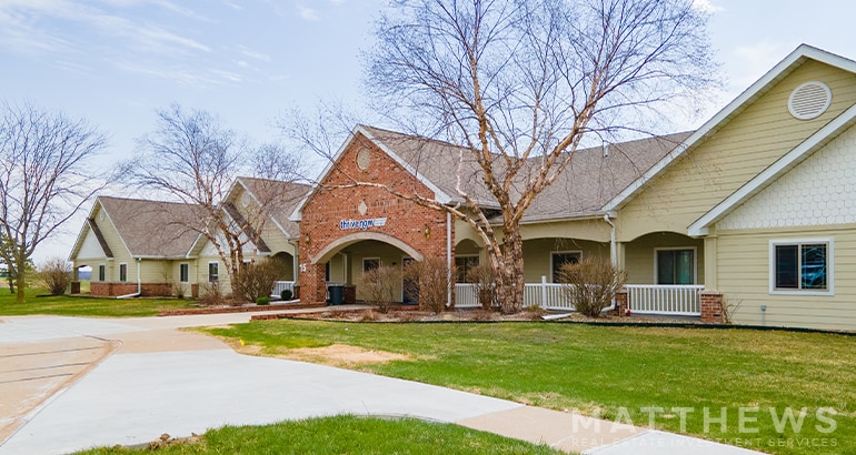 15 Silvercrest Pl, Iowa City, IA for sale - Building Photo - Image 1 of 1
