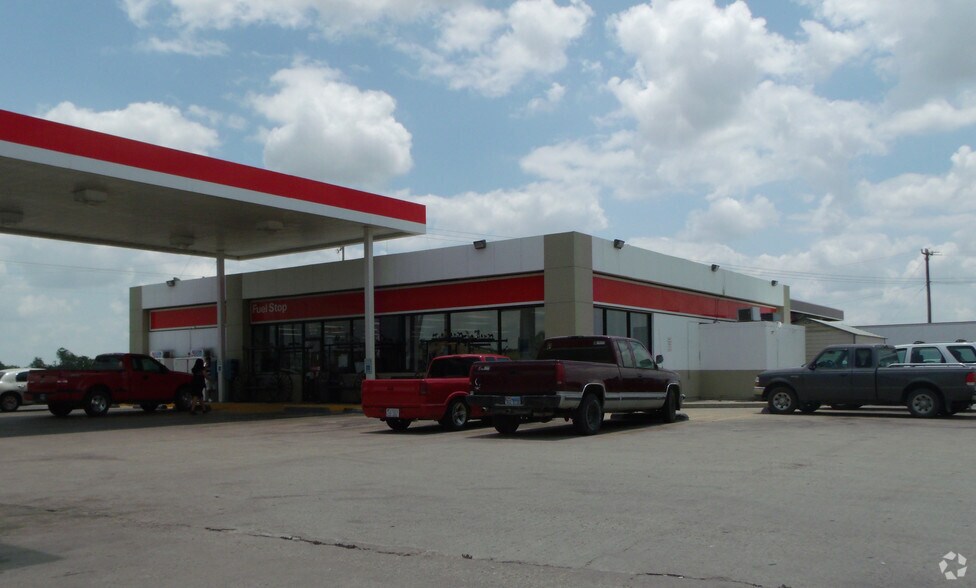 14650 Interstate 35 S, Von Ormy, TX for sale - Primary Photo - Image 1 of 1