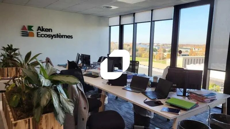 Office in Mérignac for lease - Building Photo - Image 3 of 13