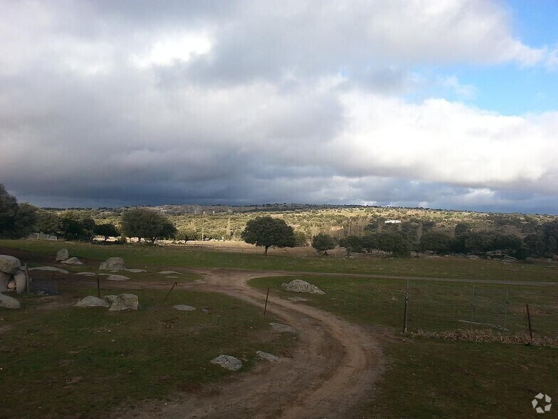 Land in Ávila, Ávila for sale - Primary Photo - Image 1 of 1