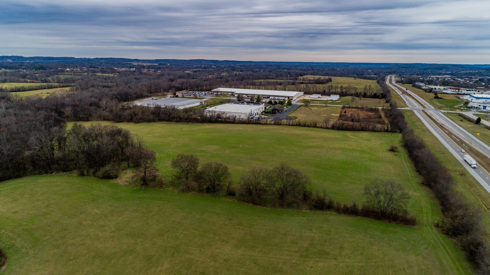 Old Zion Rd, Columbia, TN 38401