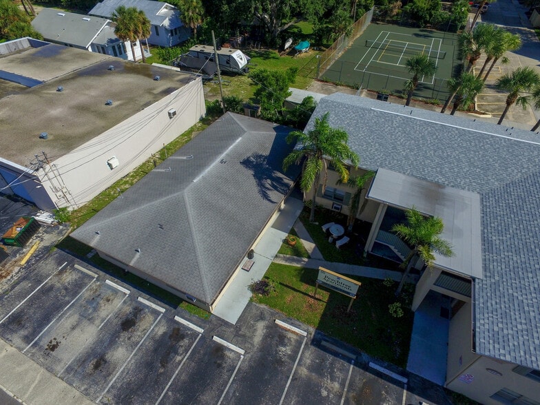 150 Peachtree St, Cocoa, FL for sale - Building Photo - Image 3 of 14