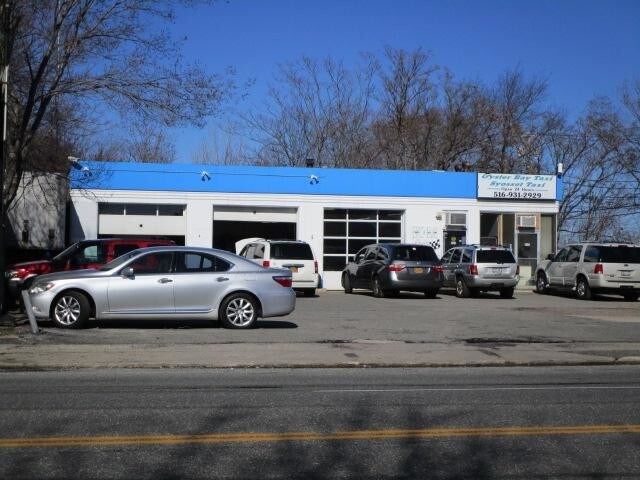 215 Robbins Ln, Syosset, NY for sale Building Photo- Image 1 of 1