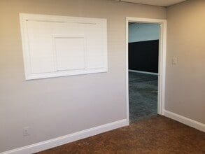 8831-8869 Walker Mill Rd, Capitol Heights, MD for lease Interior Photo- Image 2 of 23