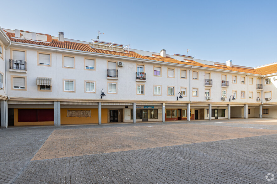 Ronda De Santa Susana, 4, Torres de la Alameda, Madrid for lease - Primary Photo - Image 1 of 3