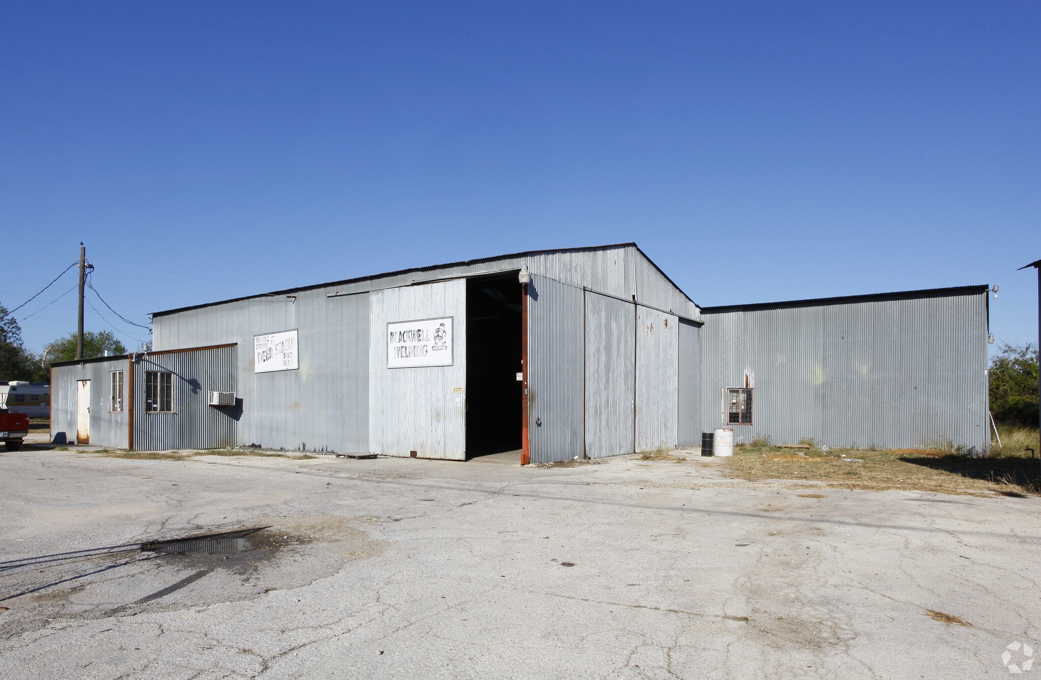 4710 IH-35 South Fwy, New Braunfels, TX for lease Primary Photo- Image 1 of 13