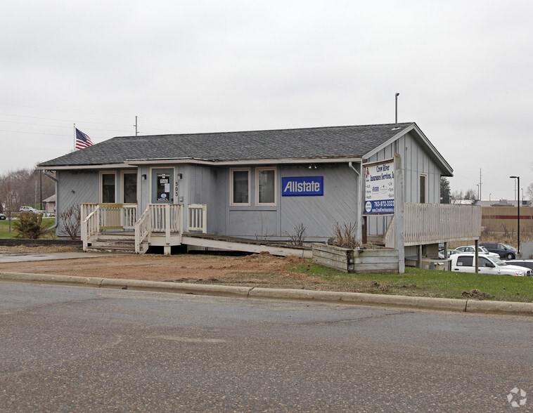 305 Crow River Dr, Delano, MN for lease - Building Photo - Image 2 of 3