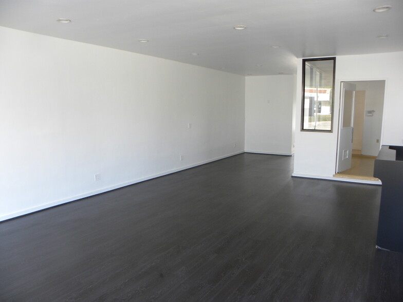 24401-24409 Hawthorne Blvd, Torrance, CA for lease - Interior Photo - Image 3 of 17