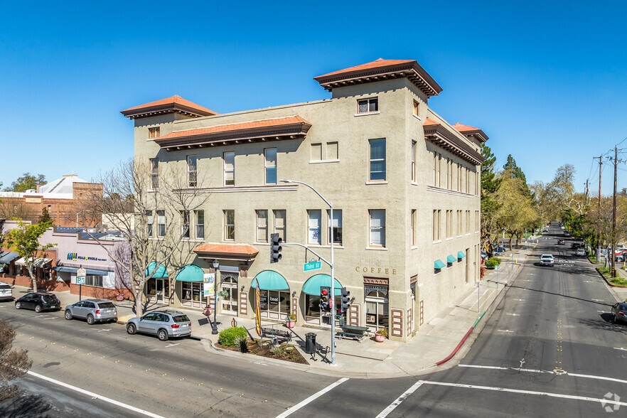 723 Main St, Woodland, CA for sale - Building Photo - Image 1 of 2