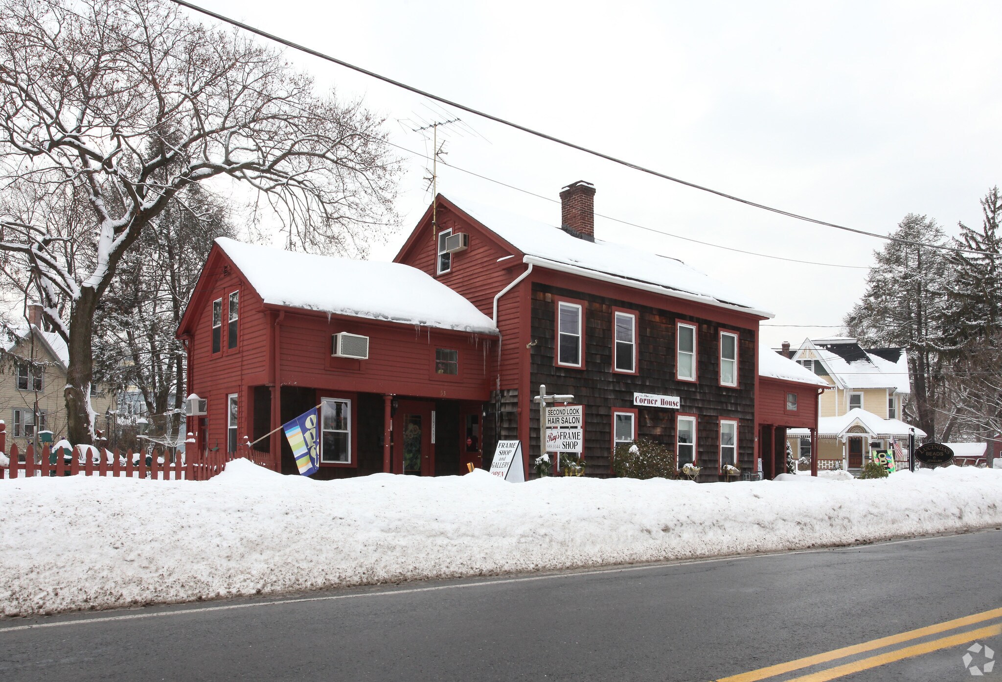 53-55 Poquonock Ave, Windsor, CT for sale Primary Photo- Image 1 of 1