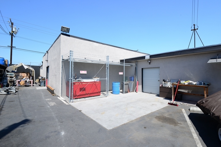 16909-16911 S Broadway St, Carson, CA for sale - Building Photo - Image 2 of 14