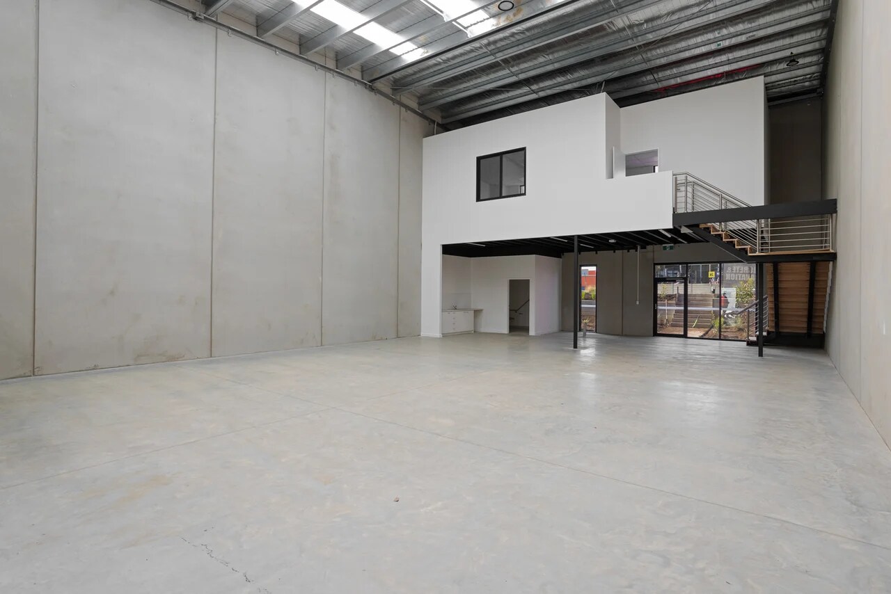 2-12 Agility Pl, Cranbourne West, VIC 3977 - Unit 8 -  - Interior Photo - Image 2 of 3