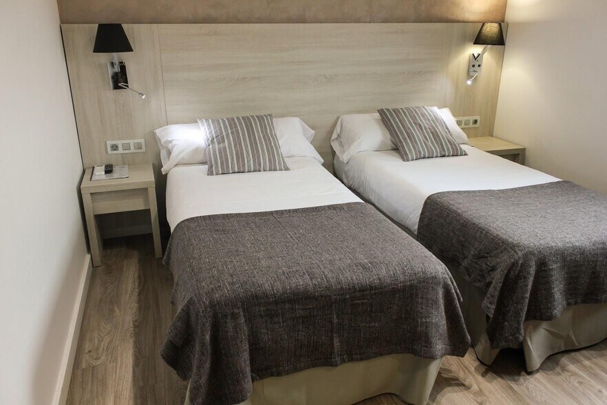 Hospitality in Sant Joan de Vilatorrada, Barcelona for sale - Interior Photo - Image 2 of 12