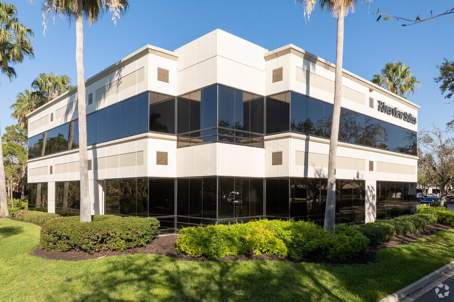 27300 Riverview Center Blvd, Bonita Springs, FL for lease - Building Photo - Image 3 of 9