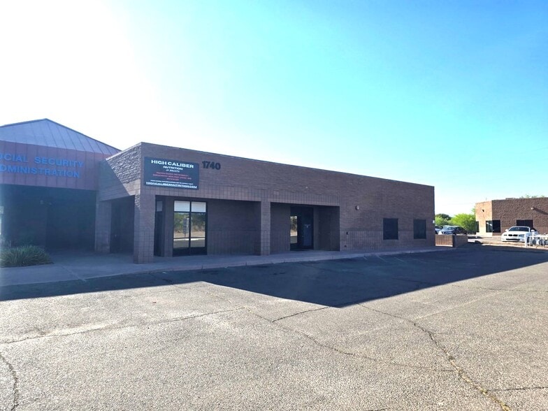 1740-1760 N Mastick Way, Nogales, AZ for lease - Building Photo - Image 1 of 5