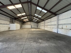 8420 Epicenter Blvd, Lakeland, FL for lease Building Photo- Image 2 of 5