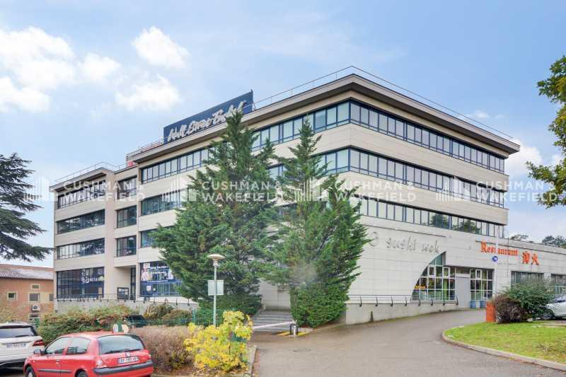 1 Chemin Jean-Marie Vianney, Écully for lease - Building Photo - Image 3 of 5