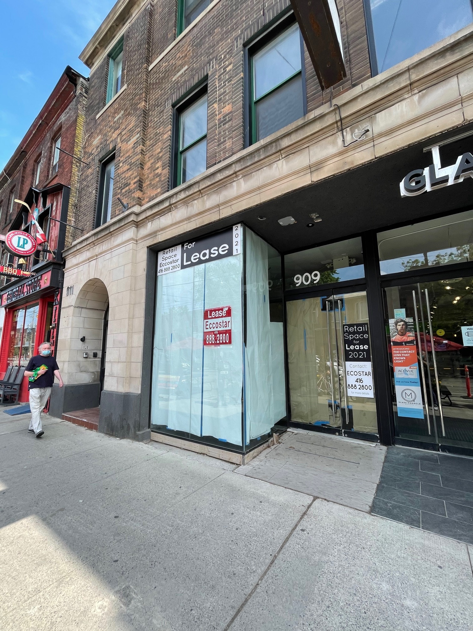 909-911 Queen St E, Toronto, ON for lease Building Photo- Image 1 of 4