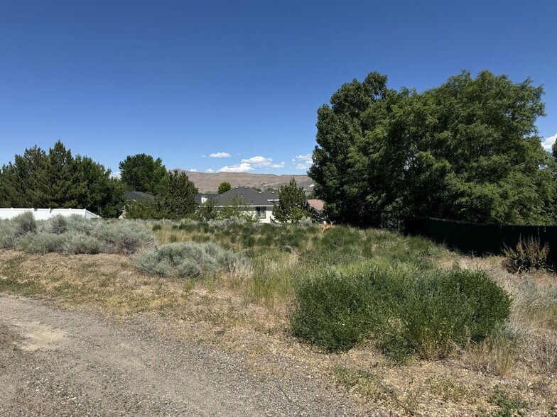 1730 Ruby View dr, Elko, NV for sale - Building Photo - Image 1 of 1