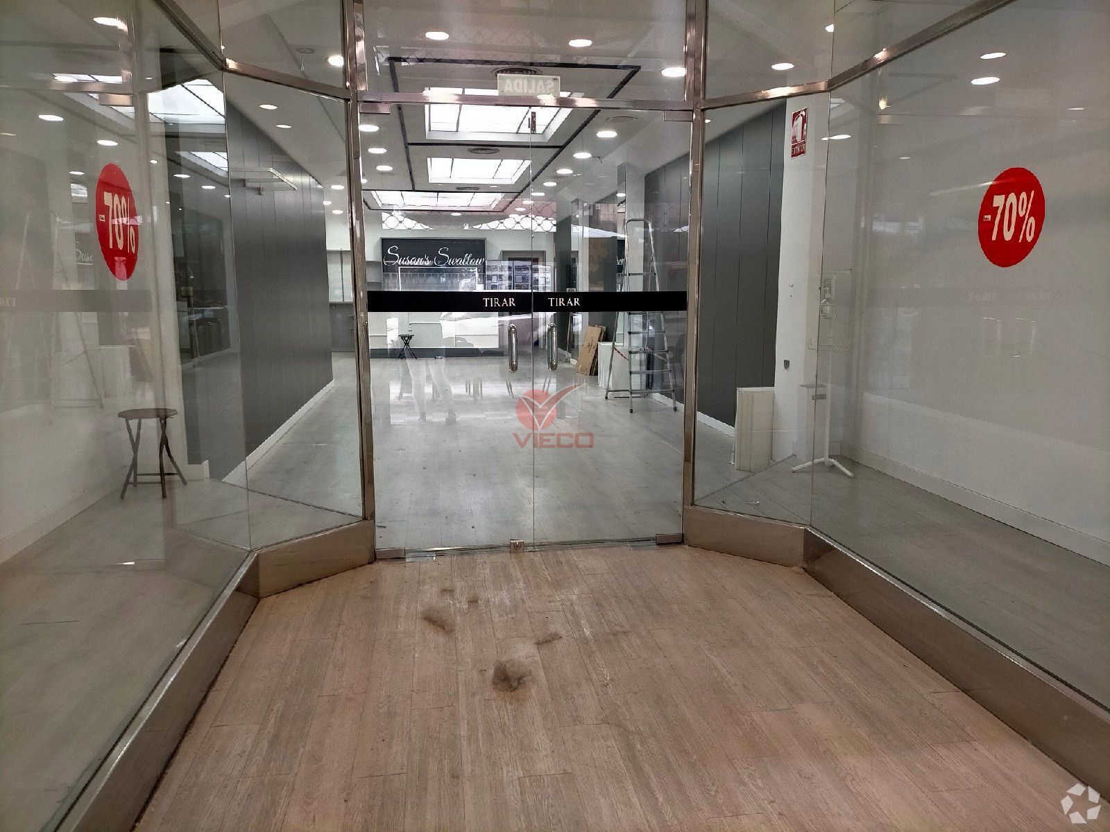 Retail in Cuenca, Cuenca for lease Interior Photo- Image 1 of 16