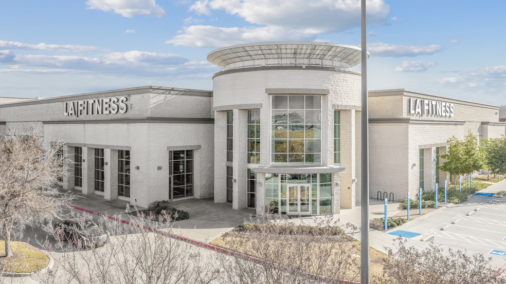 4220 Midway Rd, Carrollton, TX for sale - Building Photo - Image 1 of 1