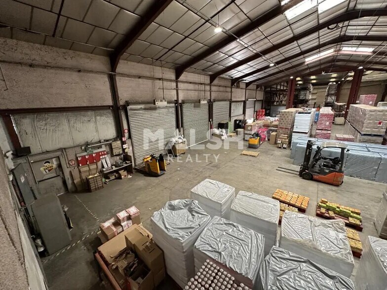 Office in Châteauvilain for lease - Interior Photo - Image 3 of 22